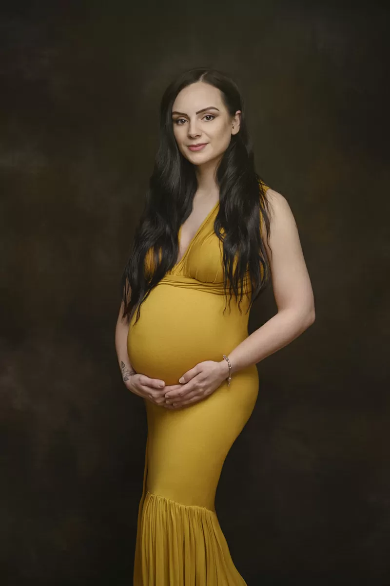 bump-maternity-pregnancy-portrait