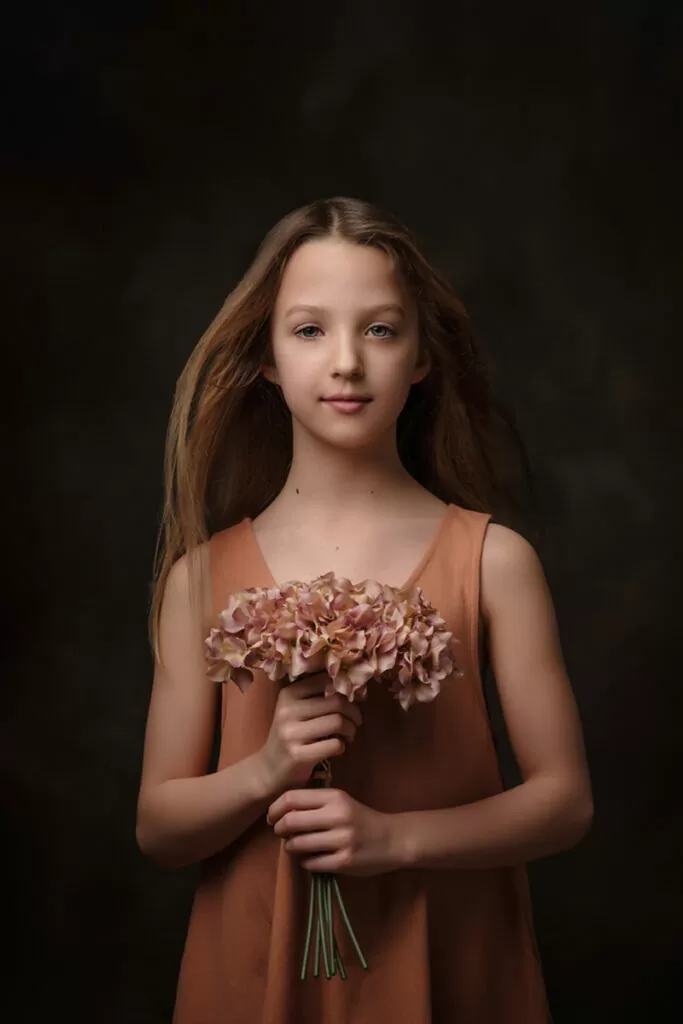 louth-fine-art-child-model